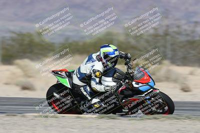 media/Dec-01-2025-Moto Forza (Mon) [[2daa91e15f]]/2-Intermediate Group/Session 3 (Turn 7 Inside Pans)/